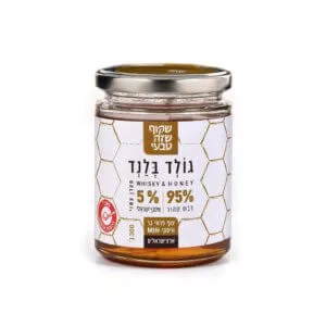 "גולד בלנד" דבש עם וויסקי ישראלי, הדבש המושלם לעבור איתו את החורף בשלום. כפית אחת בתה כל יום לאורך החורף ואתם מתגברים על מרבית המחלות.